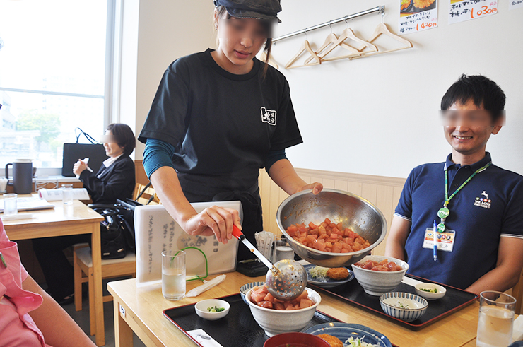 best tuna shizuoka - shizuoka food shimizu fish market kashi no ichi Uoichiba Shokudo all you can eat tuna maguro