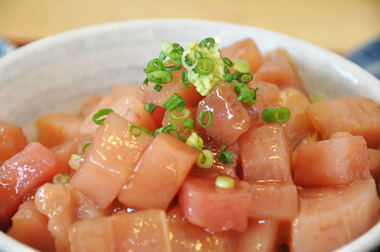 best tuna shizuoka - shizuoka food shimizu fish market kashi no ichi Uoichiba Shokudo all you can eat tuna maguro