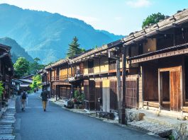 The Edo-era remains of Tsumago juku kiso-valley-tsumago