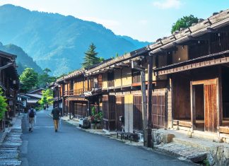 The Edo-era remains of Tsumago juku kiso-valley-tsumago