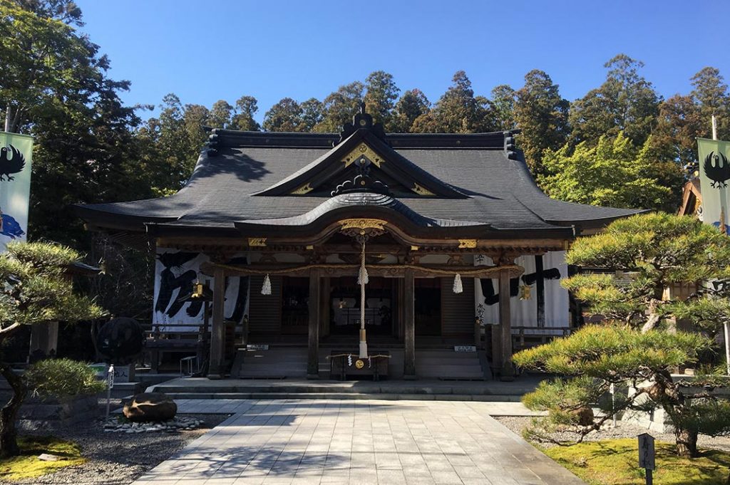 Hongu is the epicenter of the Kumano Kodo; all paths leads here. It is home to Kumano Hongu Taisha, one of the Three Grand Shrines.