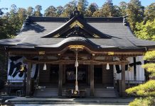 A Towering Torii Gate and The Grand Shrine: Day 3 of the Kumano Kodo Nakahechi Route japan-wakayama-kumanokodo-pilgrimage-trail-walk-nakahechi-day2-takahara-tsugizakura