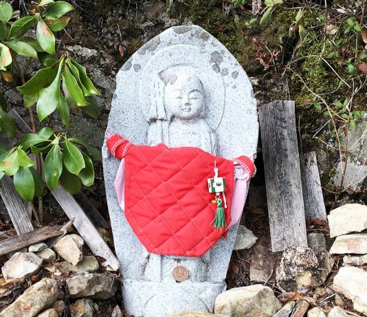 Teahouse Remains and Sweeping Views: Day 4 of the Kumano Kodo Nakahechi Route japan-wakayama-kumanokodo-pilgrimage-trail-walk-nakahechi-day4-hongu-Kogumotori-goe-Ukegawa to Koguchi