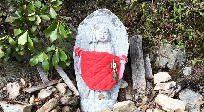 Teahouse Remains and Sweeping Views: Day 4 of the Kumano Kodo Nakahechi Route japan-wakayama-kumanokodo-pilgrimage-trail-walk-nakahechi-day4-hongu-Kogumotori-goe-Ukegawa to Koguchi