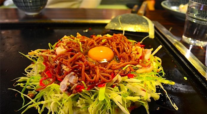 Pre-war nostalgia at Asakusa Okonomiyaki restaurant ‘Sometaro’