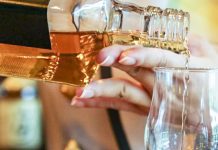 Suntory Yamazaki Whisky Distillery Tours suntory yamazaki distillery whisky whiskey