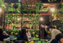 Urban Oasis: Aoyama Flower Market Teahouse Cafe in Aoyama