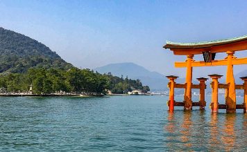 Renewal on Miyajima: Tokyo to Okinawa Day 8 Miyajima