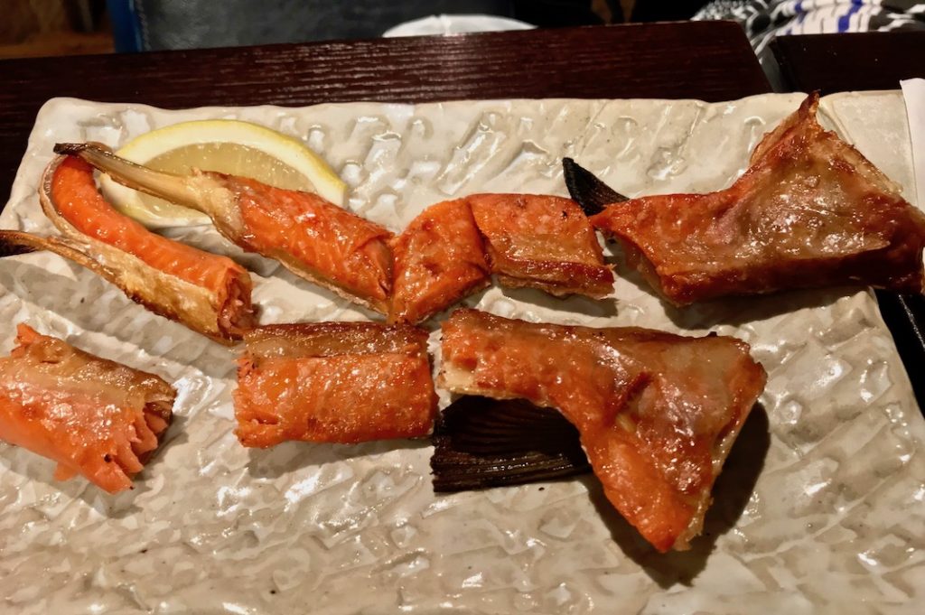 Grilled smoked salmon belly