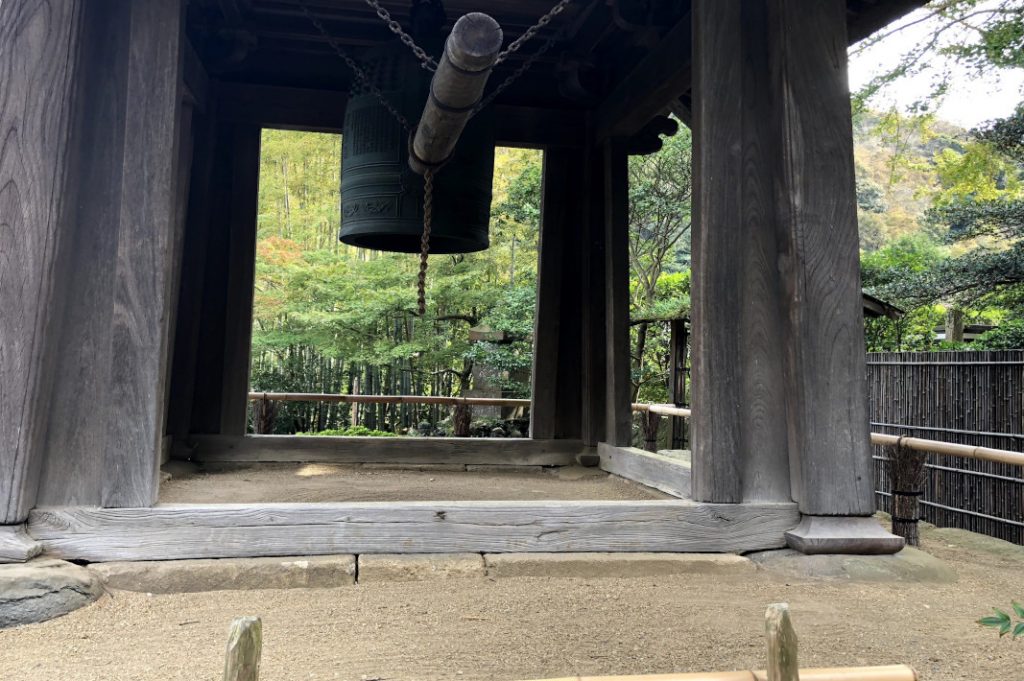 This bell is from the original main hall, which was founded by the Ashikaga clan. Some of the bamboo is behind the bell.