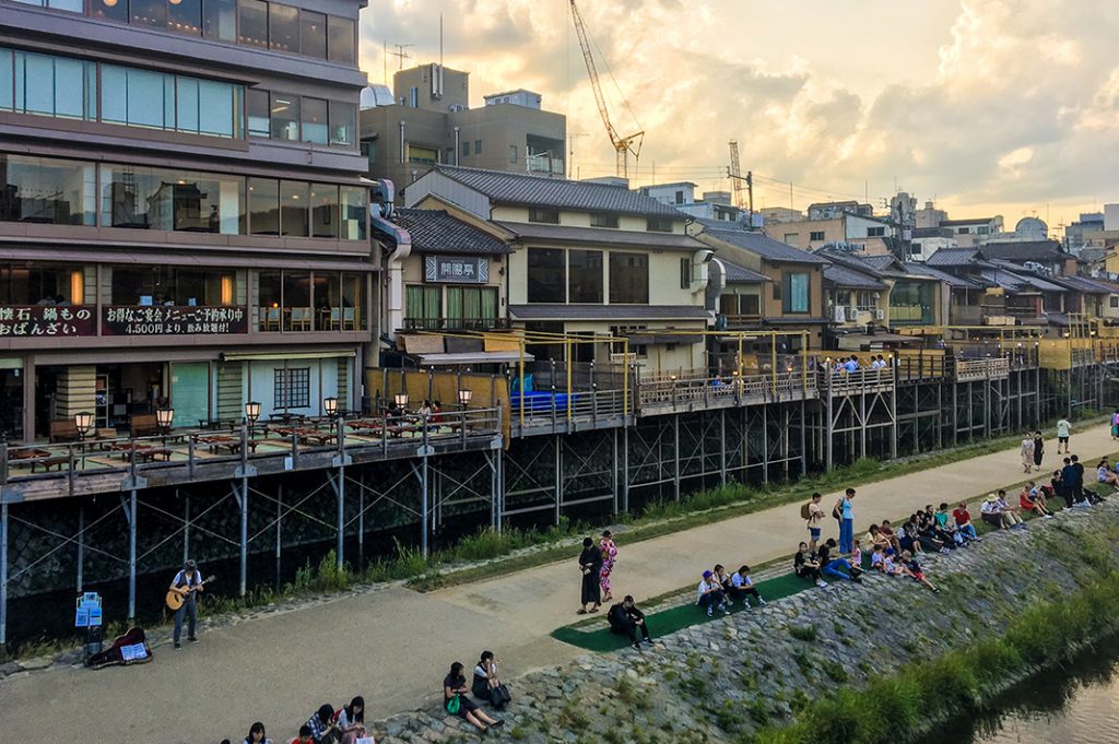 yuka dining, riverside dining, alfresco dining, kyoto river restaurants, kawadoko in kyoto