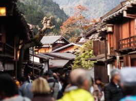 The Nakasendo Trail: 1 day hike from Magome to Tsumago