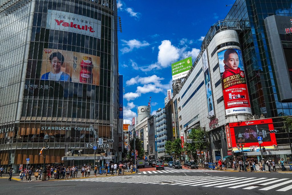 Starbucks coffee towards Tower Records