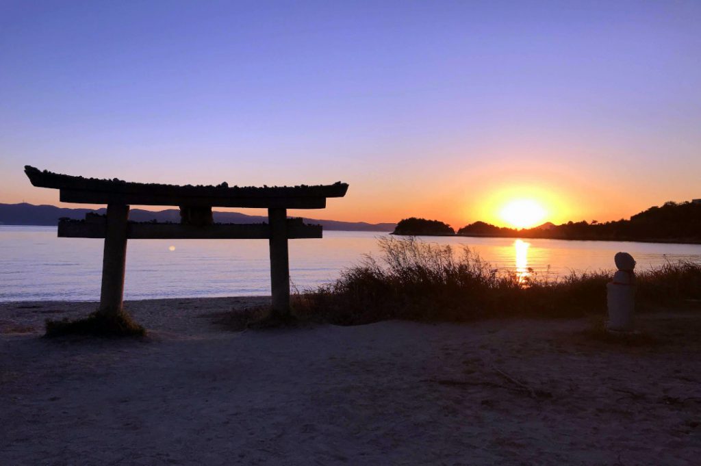 The sun sets over Naoshima. 