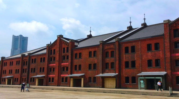 A Leisurely Yokohama Seashore Tour A30 - Header