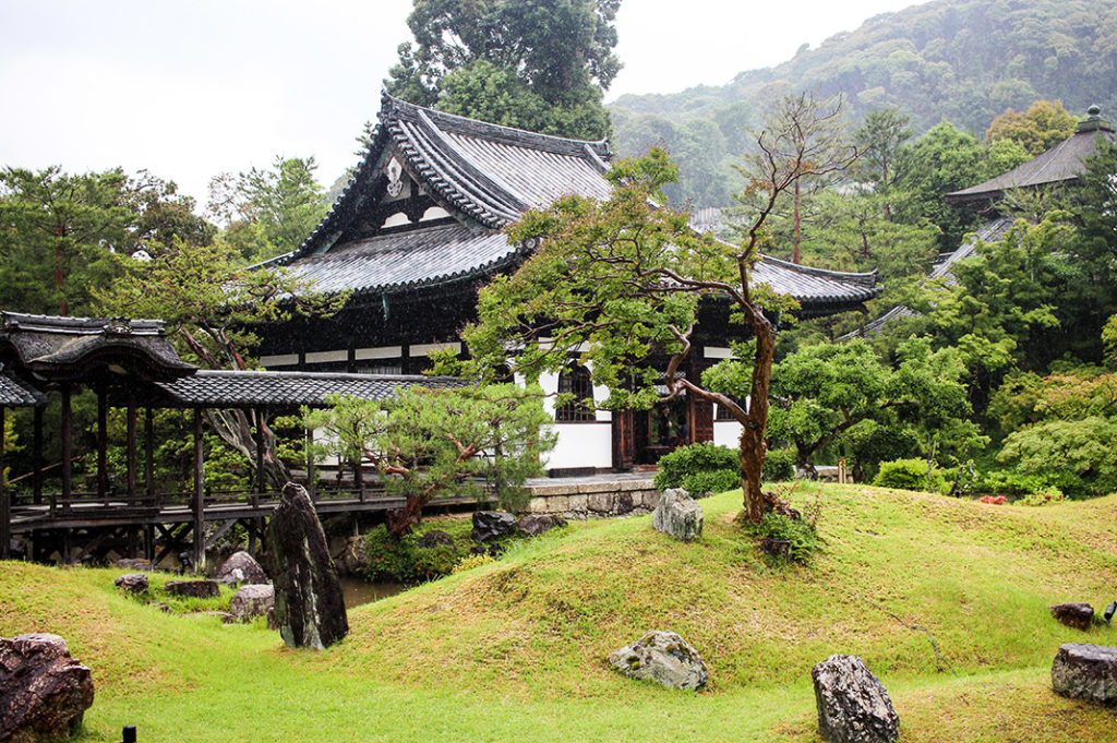 Walking tour in Kyoto:  Kodaiji Temple in Higashiyama