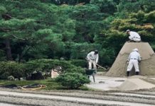 Behind the Scenes at the Silver Pavilion Building process