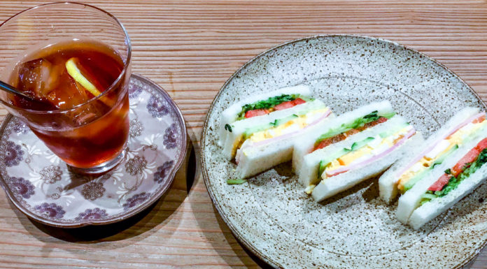 Ichikawaya Coffee is A Stylish Machiya Cafe in Kyoto