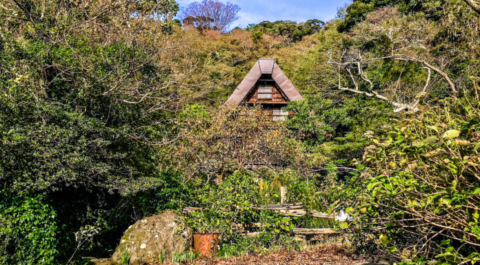 A Historic Japanese Gassho-zukuri Farmhouse in… Shimoda?