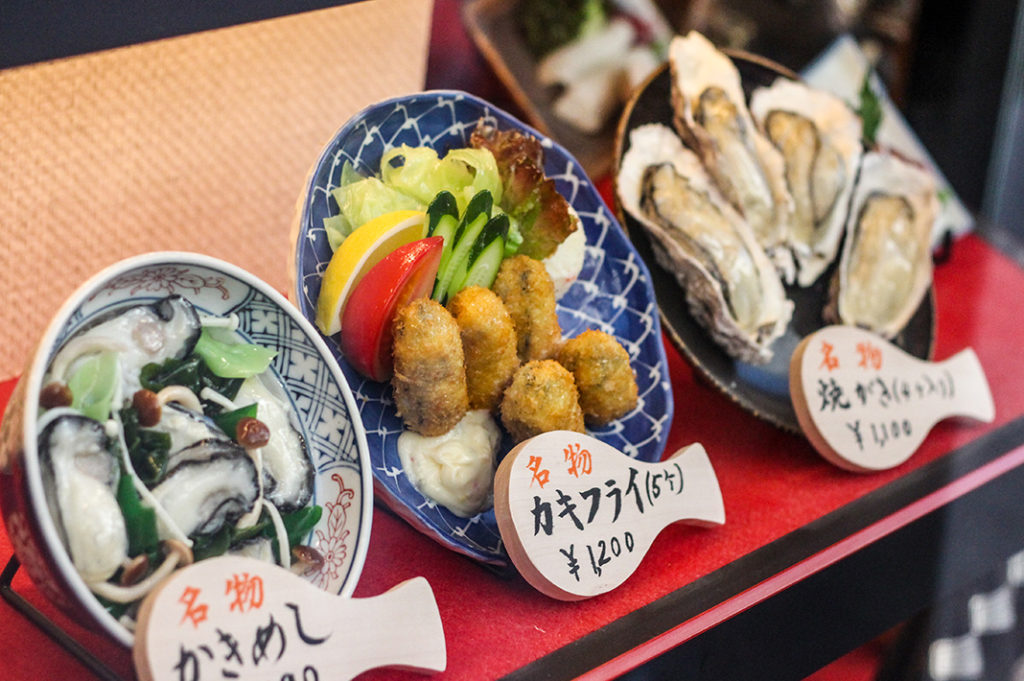 Miyajima foods: oysters