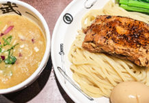 Hearty Tsukemen in Akihabara: Menya Musashi Bujin