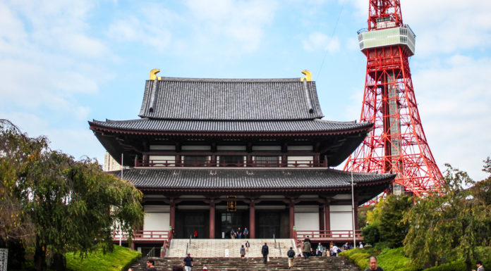 Zōjōji Temple, underneath Tokyo Tower, is full of great local history!