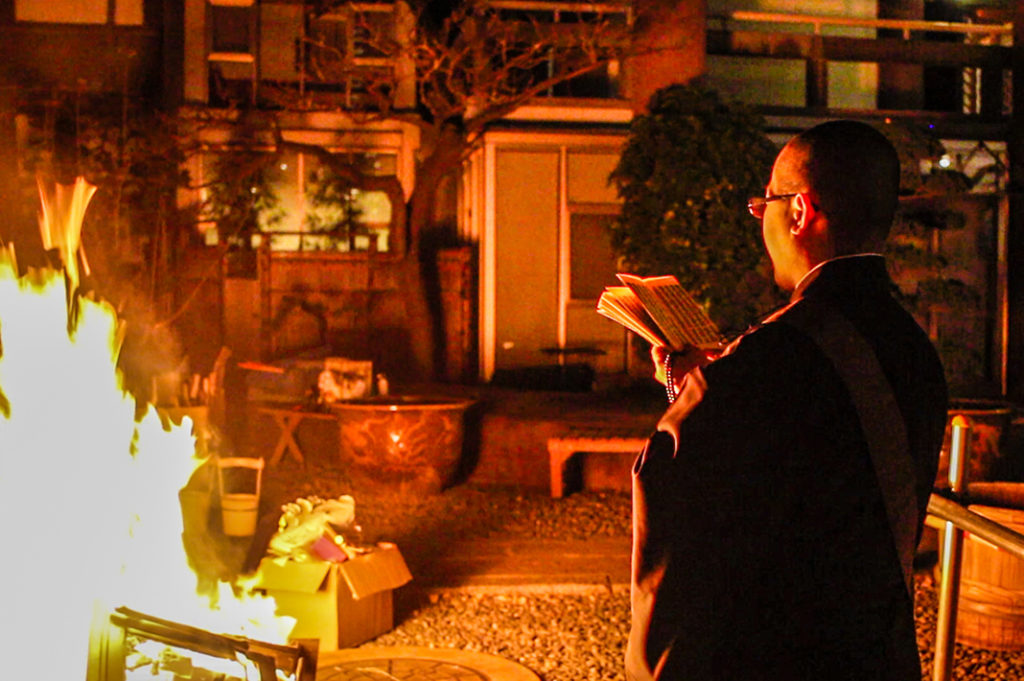 Japanese New Year Tradition: hatsumode, or the first temple or shrine visit of the New Year