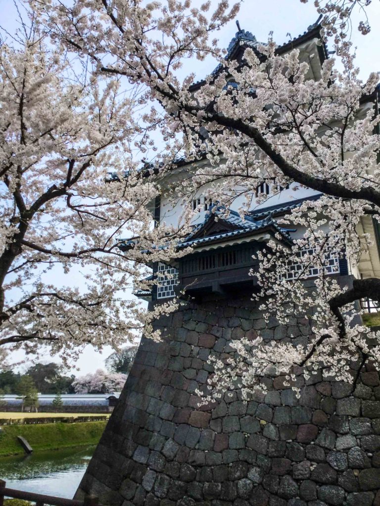 A building of Kanazawa Castle in the spring. 