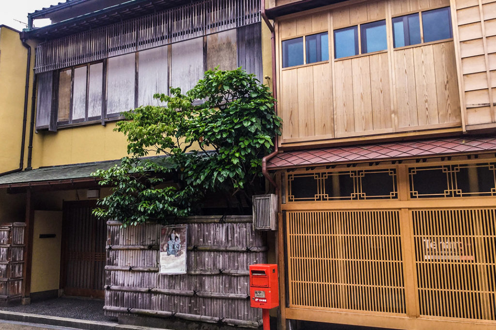 Nishi Chaya, Kanazawa's smallest teahouse district.