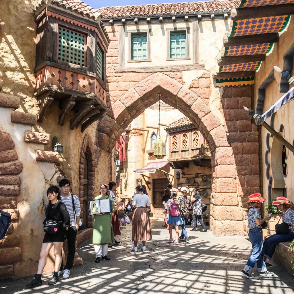 Scenes from Agrabah in Arabian Coast