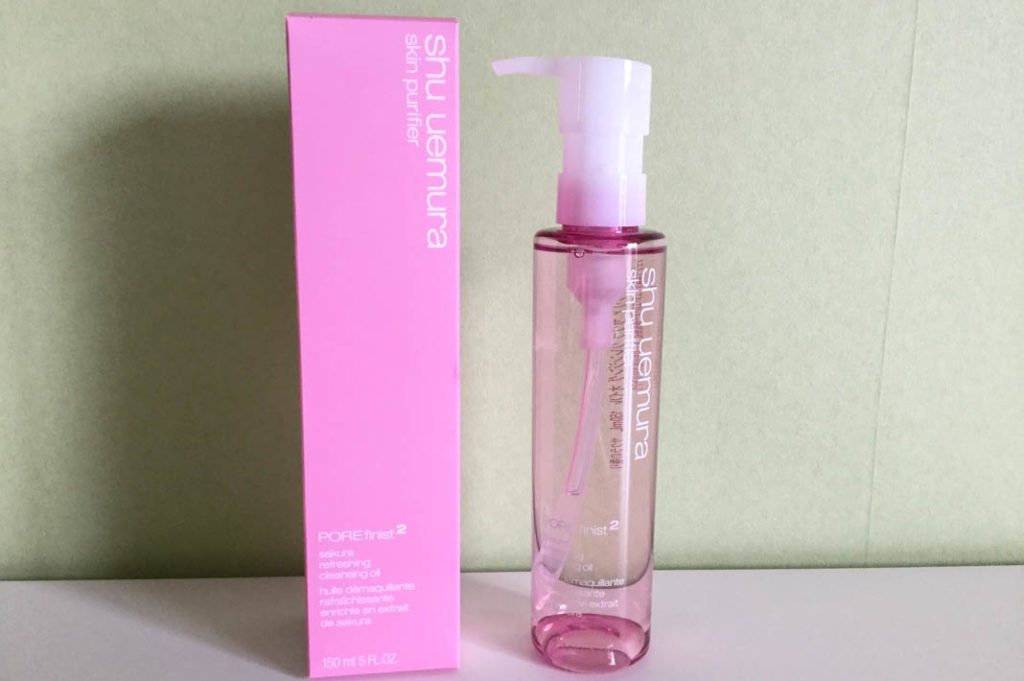 Shu Uemura cleansing oil: a top shelf beauty product. 