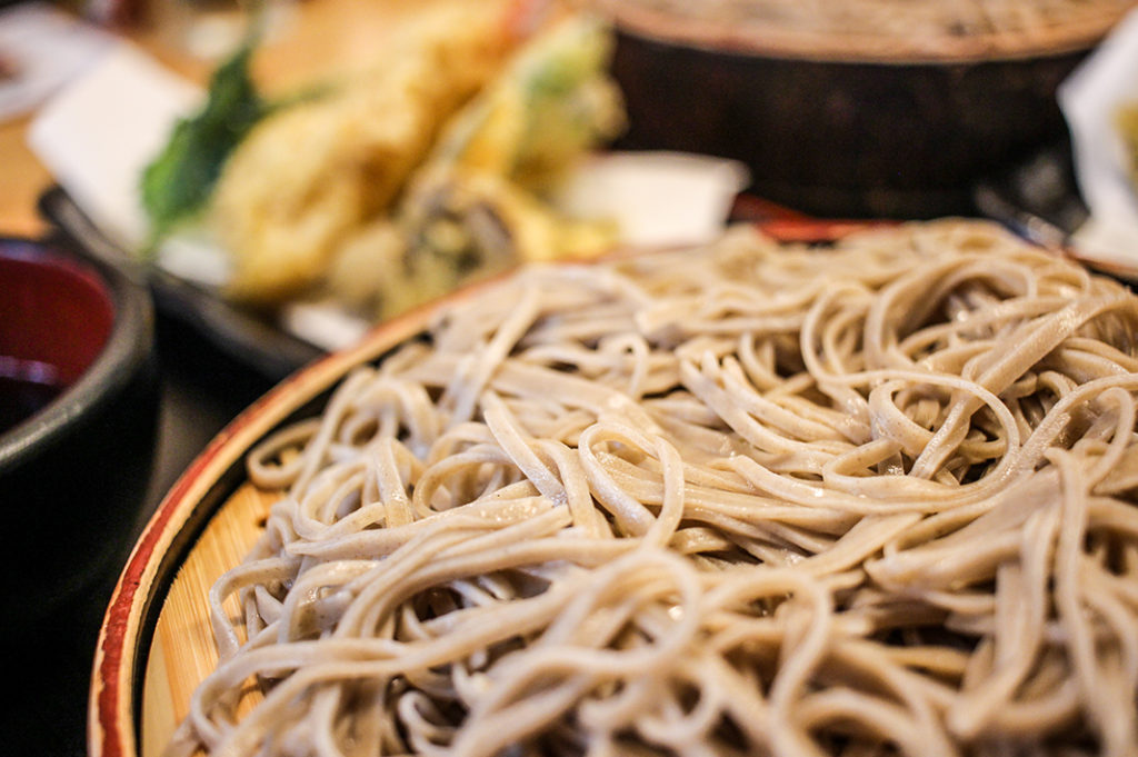 Soba noodles 