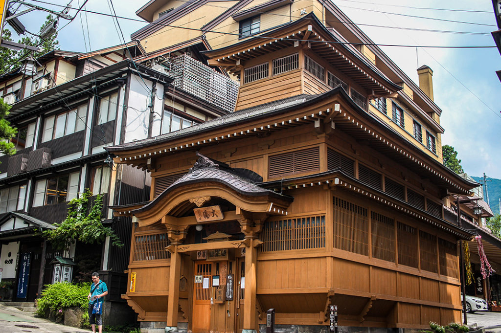 Oyu: One of the free soto-yu hot springs in Nozawa Onsen