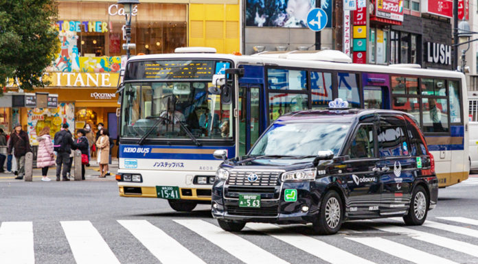 Tips for Catching the Train or Bus in Tokyo