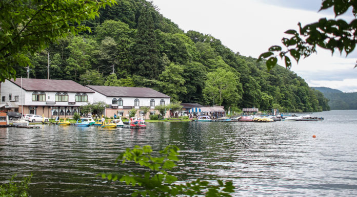 Nojiri Loop Course: 15km Loop Around A Glacial Lake