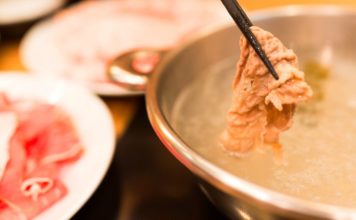 Japanese Hot Pot Guide – Sukiyaki and Shabu Shabu shabu shabu nabe sukiyaki