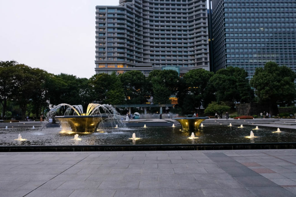 The Wadakura Fountain Park looks its best at night. 