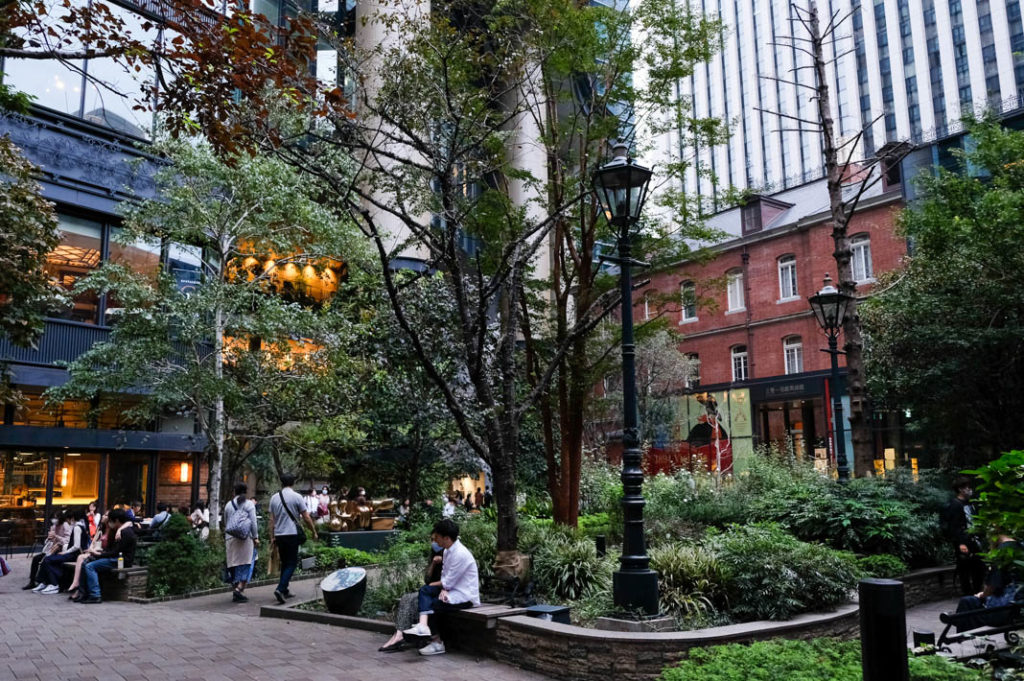 Marunouchi Brick Square, a nice place to relax near Tokyo Station. 