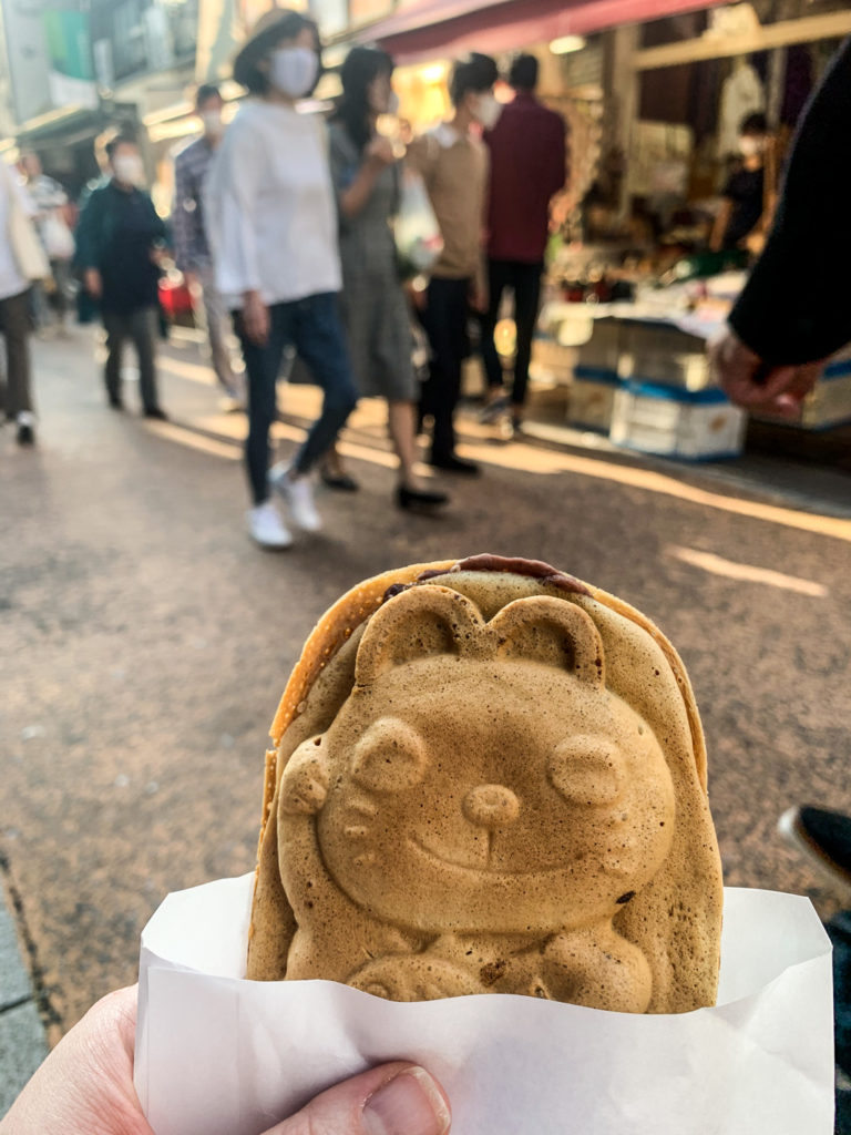 Feline-shaped taiyaki