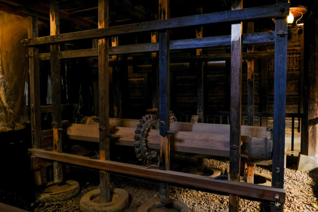 The rice-polishing mill in Aizu Bukeyashiki, a samurai villa in Aizuwakamatsu. 