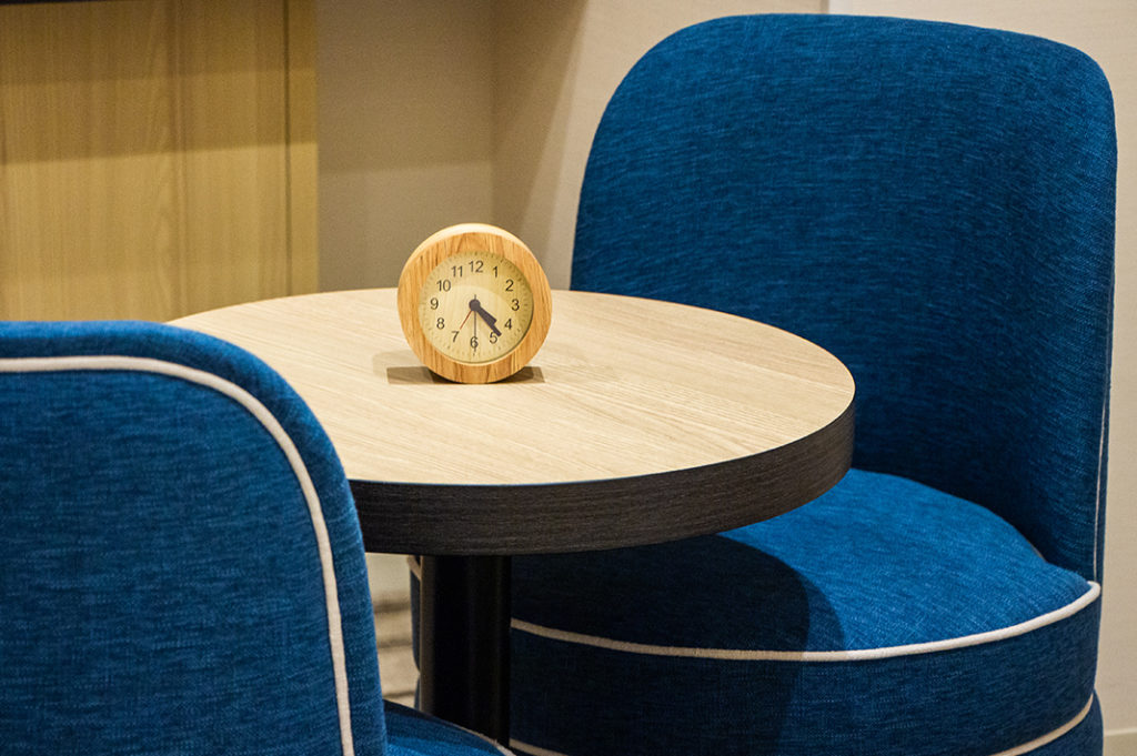 Table and chairs in the room