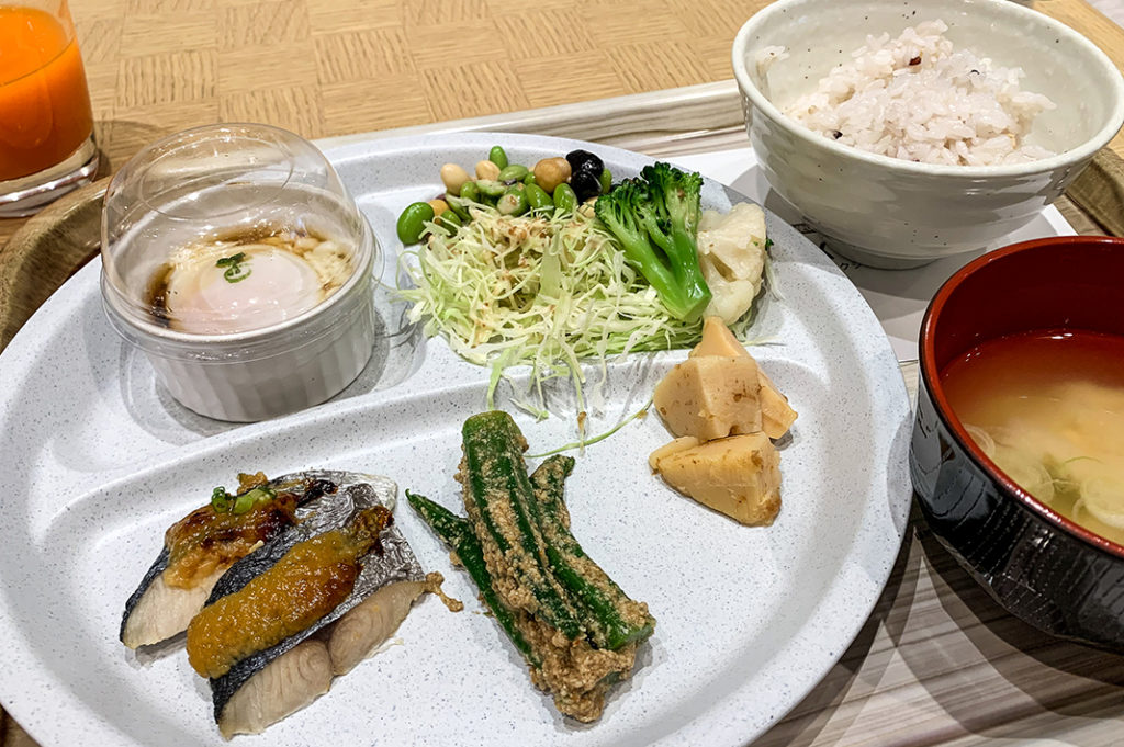 Breakfast buffet at Hotel Vista Fukuoka 