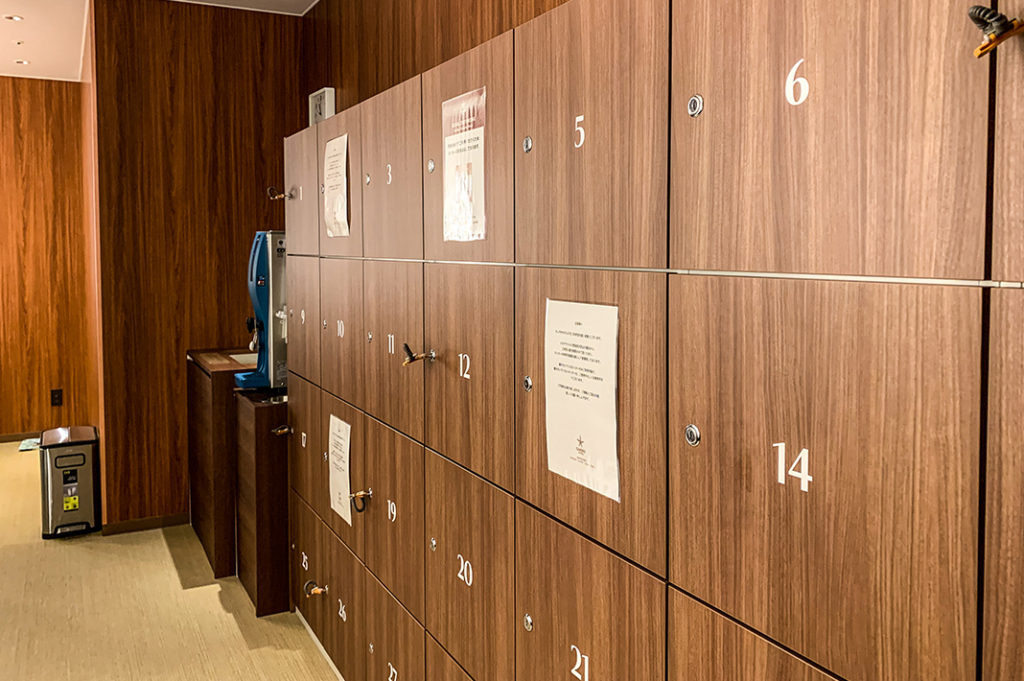 Lockers in the bathroom