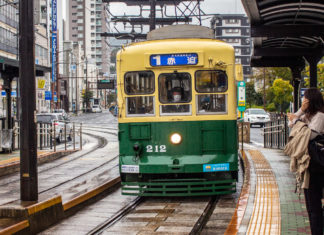 Our Guide To How To Catch The Tram In Nagasaki