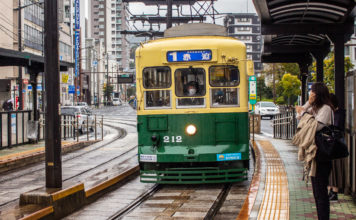Our Guide To How To Catch The Tram In Nagasaki