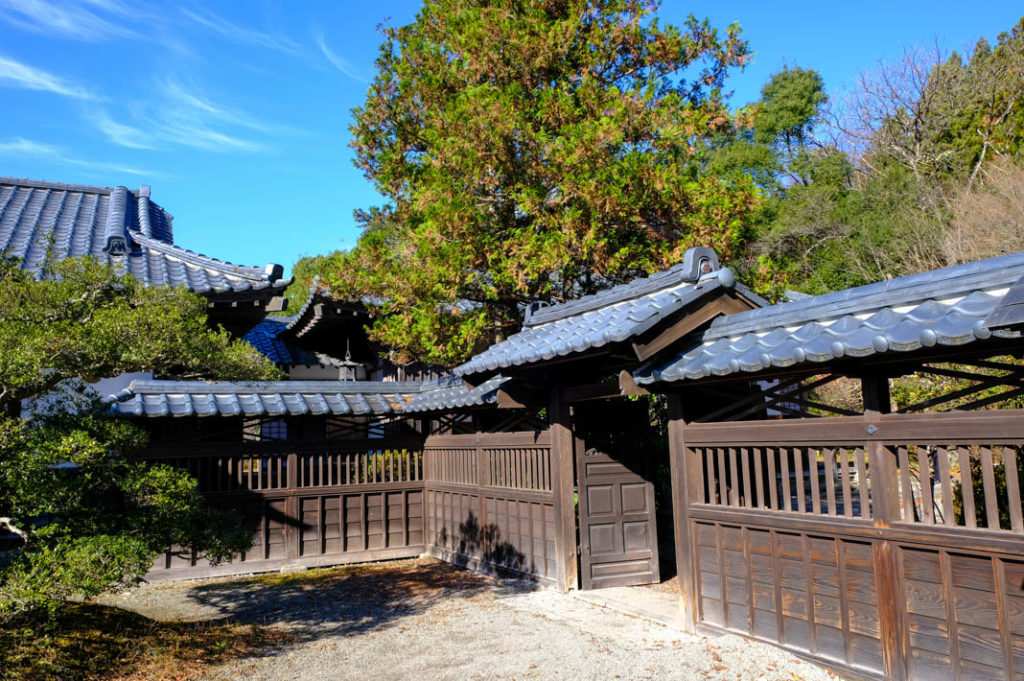 The sprawling samurai villa of the Aizu Bukeyashiki.