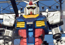 Gundam the Giant Space Robot Arrives in Yokohama