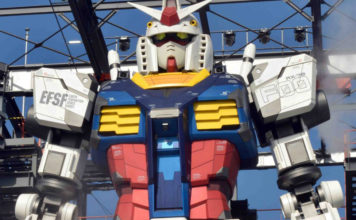 Gundam the Giant Space Robot Arrives in Yokohama