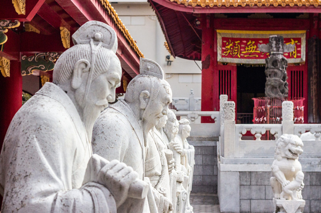 Confucius Shrine is the only authentic Chinese-style mausoleum in Japan, featuring rare objects, national treasures and Chinese architecture.