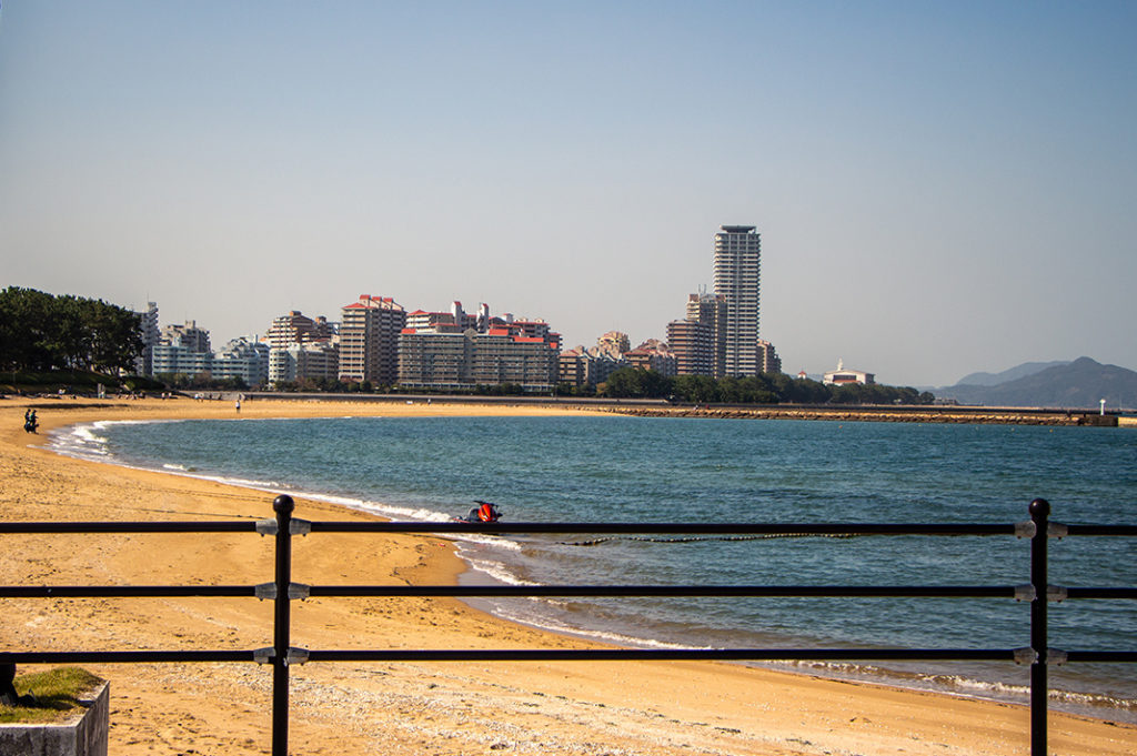 Twenty minutes west of the city, Momochi Seaside Park is a convenient Fukuoka beach that beckons travellers with golden sands & open skies.